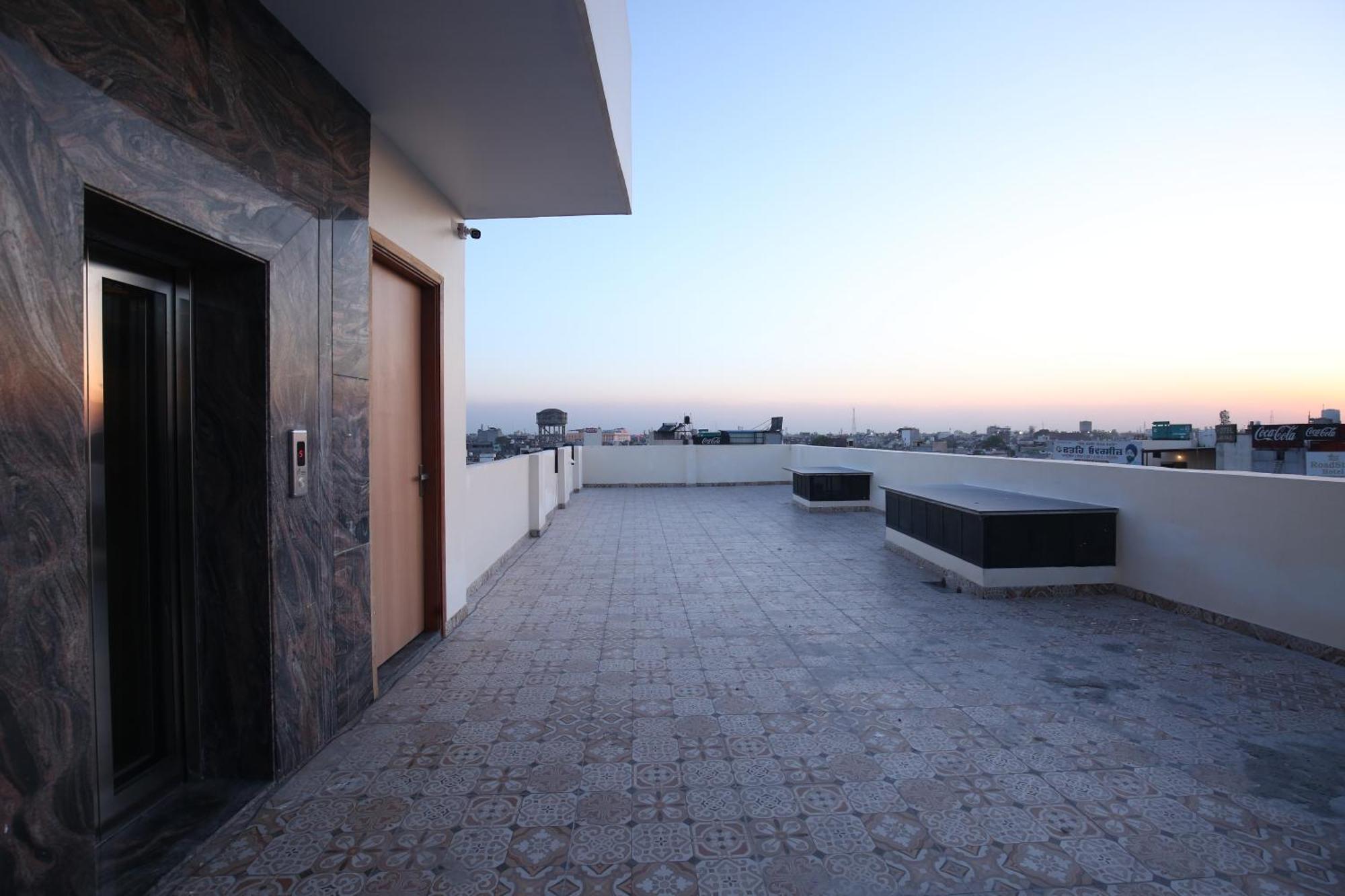 Nayyar Regency - Near Golden Temple Amritsar